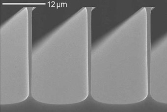 Silicon micostructures Plasma_Etchlab 200